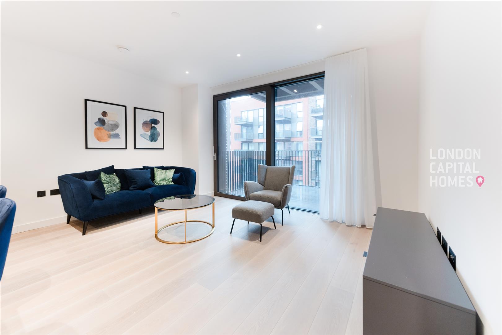 2 bed property in Legacy Building, 1 Viaduct Gardens, London